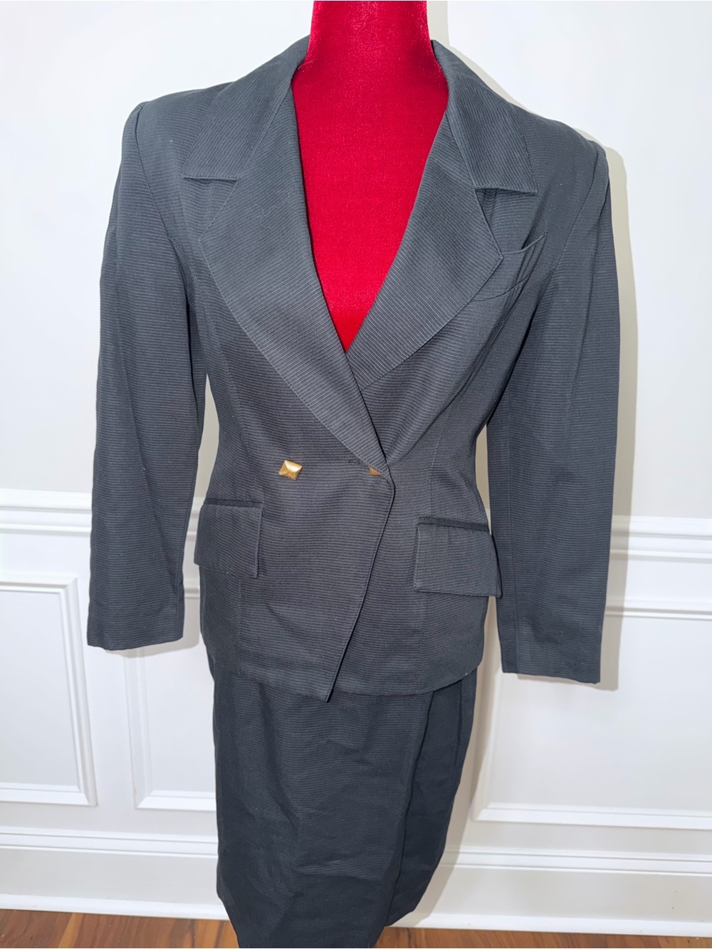Vintage Ann‎ Taylor Studio Skirt Suit Set Made in USA Black Ribbed Size 4 90s